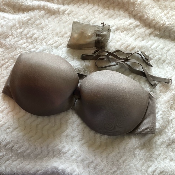 Victoria's Secret Other - NWOT Victoria's Secret Grey Multi Way Bra, 38C
